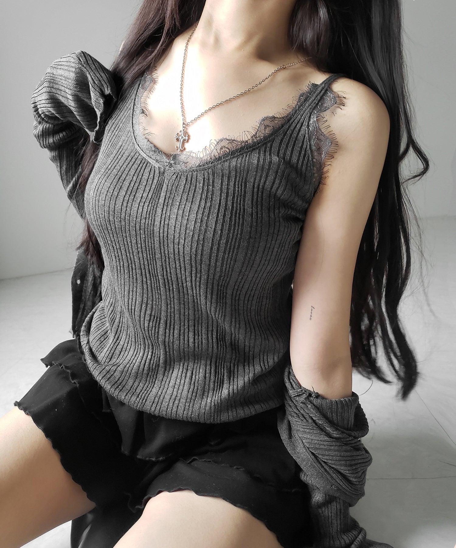【 ２点セット 】レースニットキャミソール ＋ シアーニットカーディガン SET ／ lace knit camisole + sheer knit cardigan SET