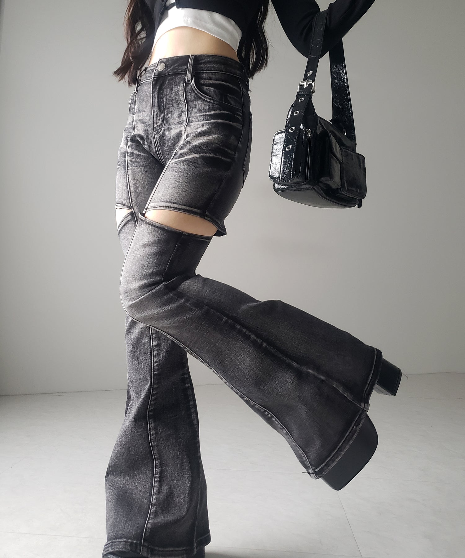 【 ２color ／ ３size 】カットアウトヴィンテージストレッチフレアデニム ／ cutout vintage stretch flare denim