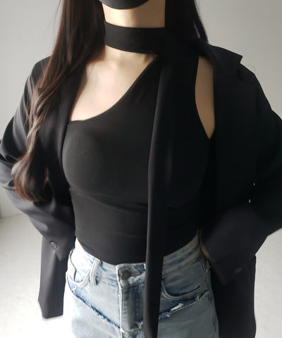【 ３color ／ カップ付 】チョーカータイアシンメトリーワンショルキャミソール ／ choker tie asymmetry one-shoulder camisole