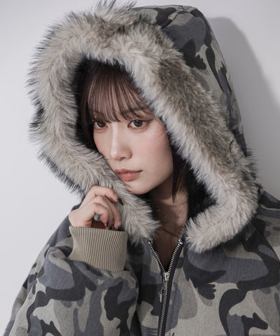 カモフラフェイクファーフーディ中綿ジャケット ／ camouflage fake fur hoodie down jacket