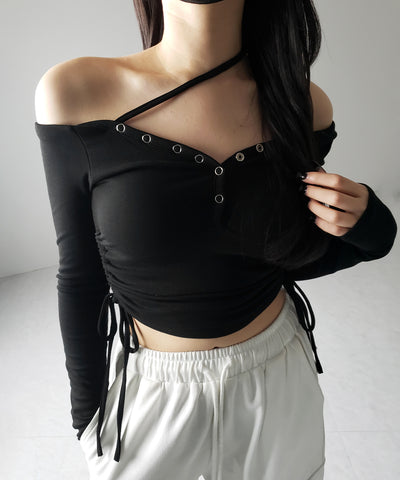 【 ２WAY ／ 裏起毛 】ナナメストラップスナップボタンシャーリングリボントップス ／ naname strap snap button shirring ribbon tops