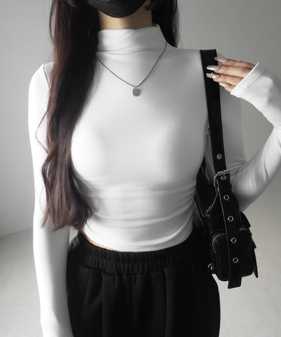 【 カップ付き ／ 裏起毛 】プチハイネックシャーリングショートカットソートップス