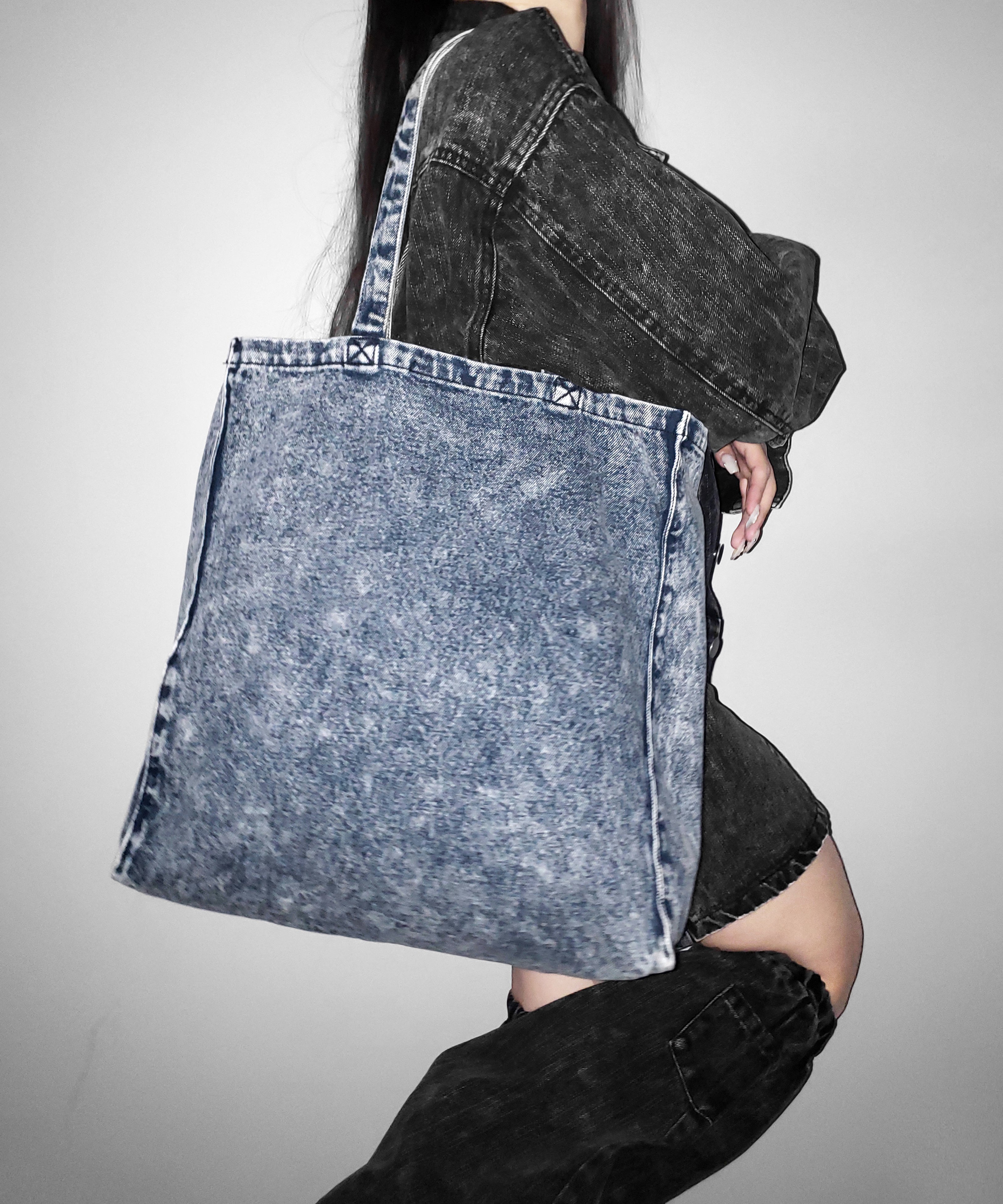 【 ２color 】ヴィンテージケミカルブリーチビッグスクエアデニムトートバッグ ／ vintage chemical bleach big square denim tote bag