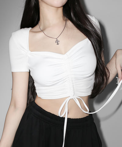 【クロスネックにできる2WAY 】フロントシャーリングリボン半袖ショートＴシャツ ／2WAY front shirring ribbon short sleeve short T-shirt