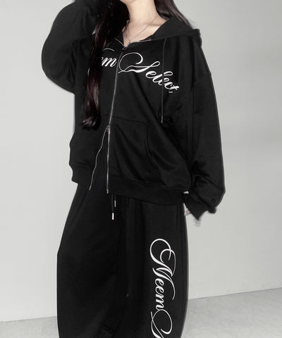 【 セットアップ可能 】レタリングロゴプリントワイドスウェットパンツ ／ lettering logo print wide sweat pants