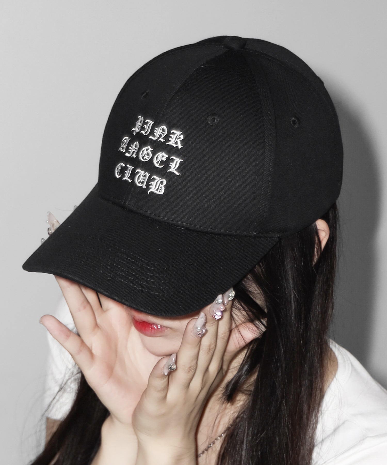【 PINK ANGEL CLUB 】 GRUNGE LOGO embroidery CAP ／ グランジロゴ刺繍キャップ