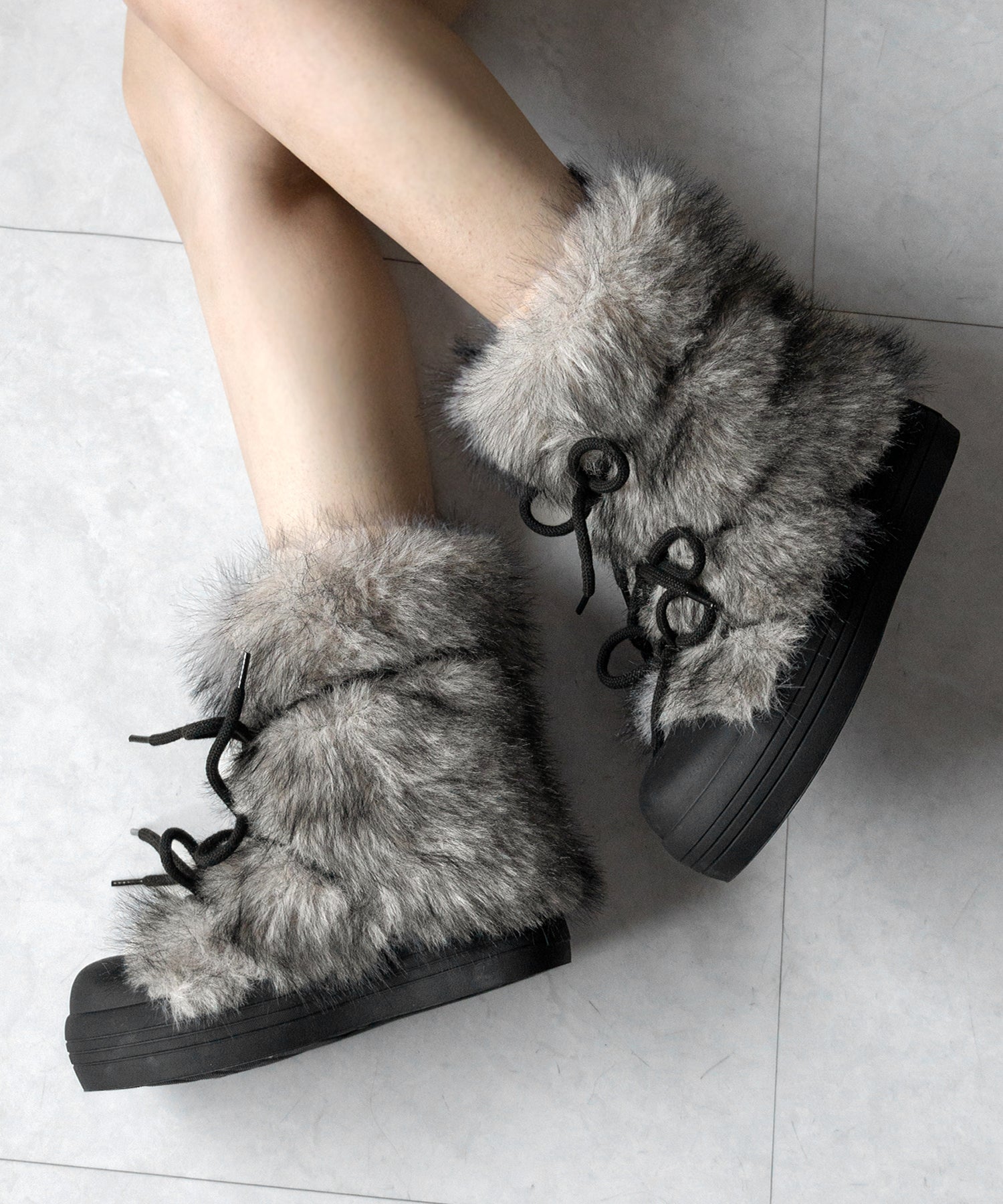 【 ２color 】ボリュームフェイクファーブーツ ／ volume fake fur boots