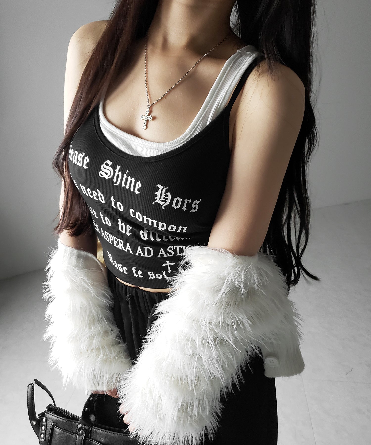 【 ２color 】グランジロゴレイヤードキャミソールトップス ／ grunge logo layered camisole tops