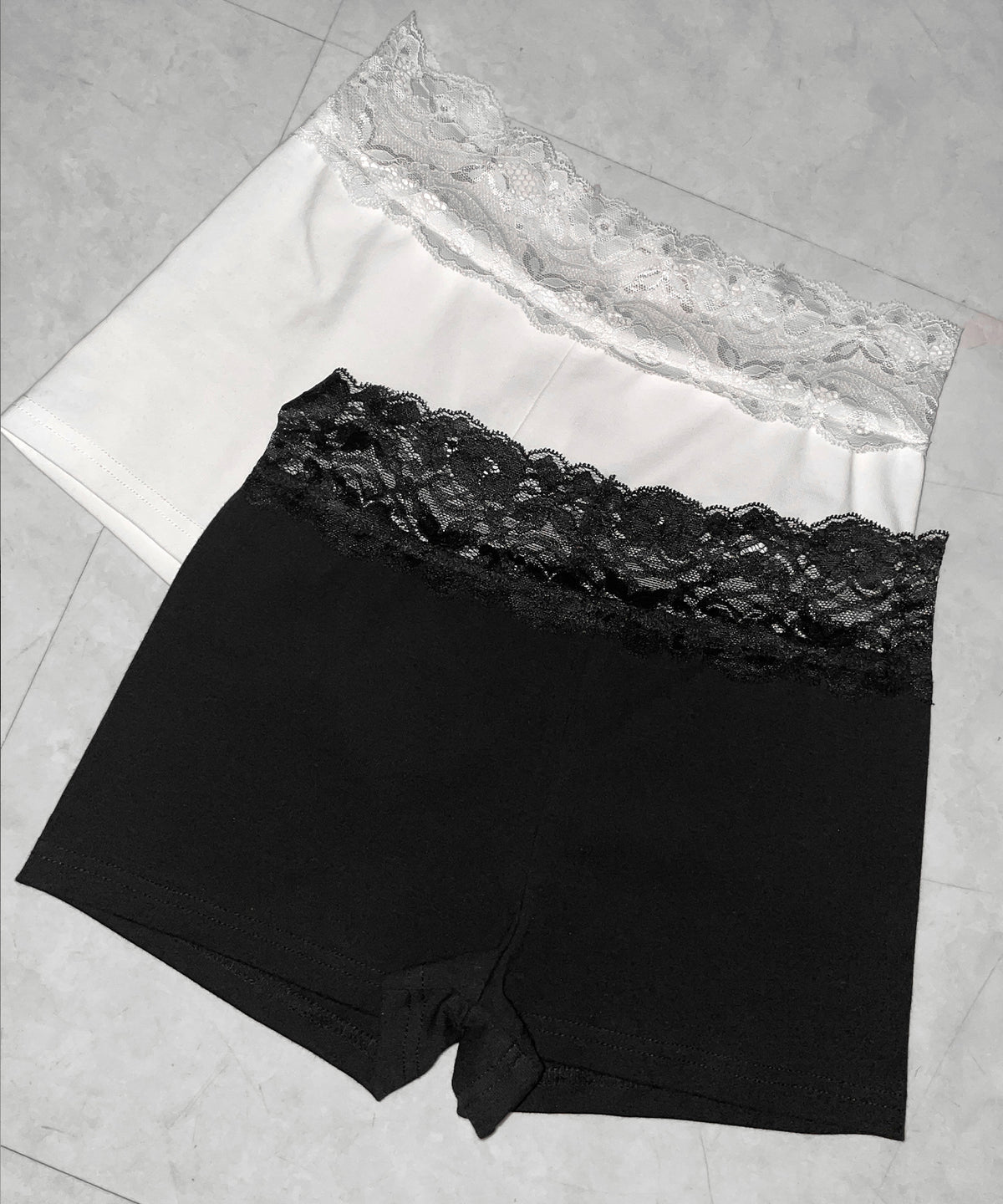 レースレイヤードインナーパンツ ／ Lace layered inner pants