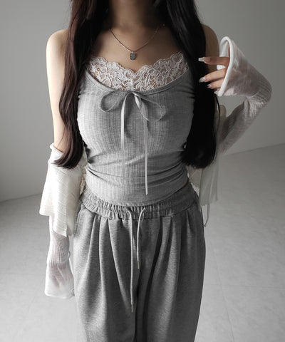 【 ３color ／ カップ付き 】フロントリボンレースドッキングキャミソール ／front ribbon lace docking camisole