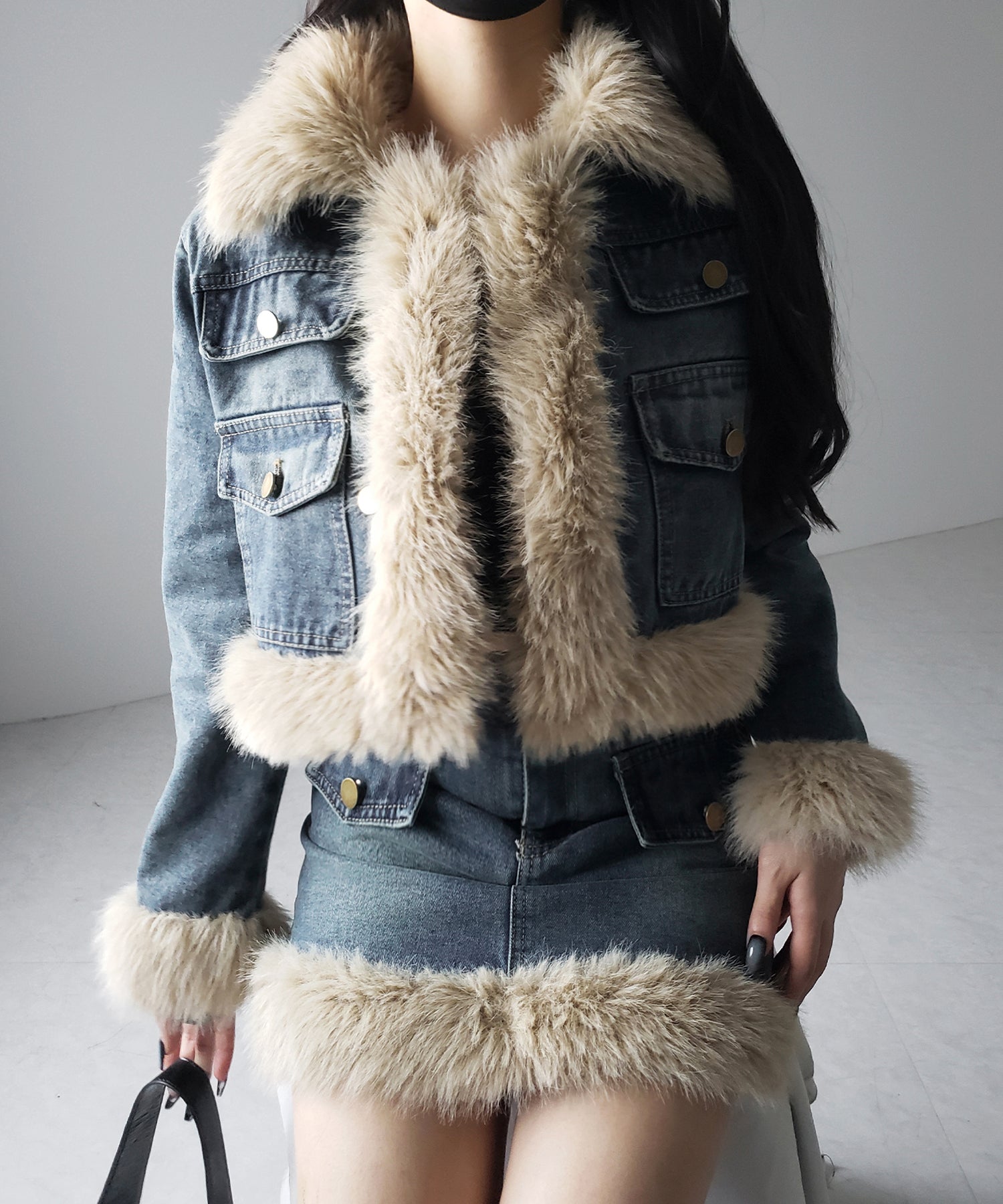 【 セットアップ 】フェイクファーデニムジャケット ＆ ファーミニスカート SETUP ／ fake fur denim jacket ＆ fur mini skirt