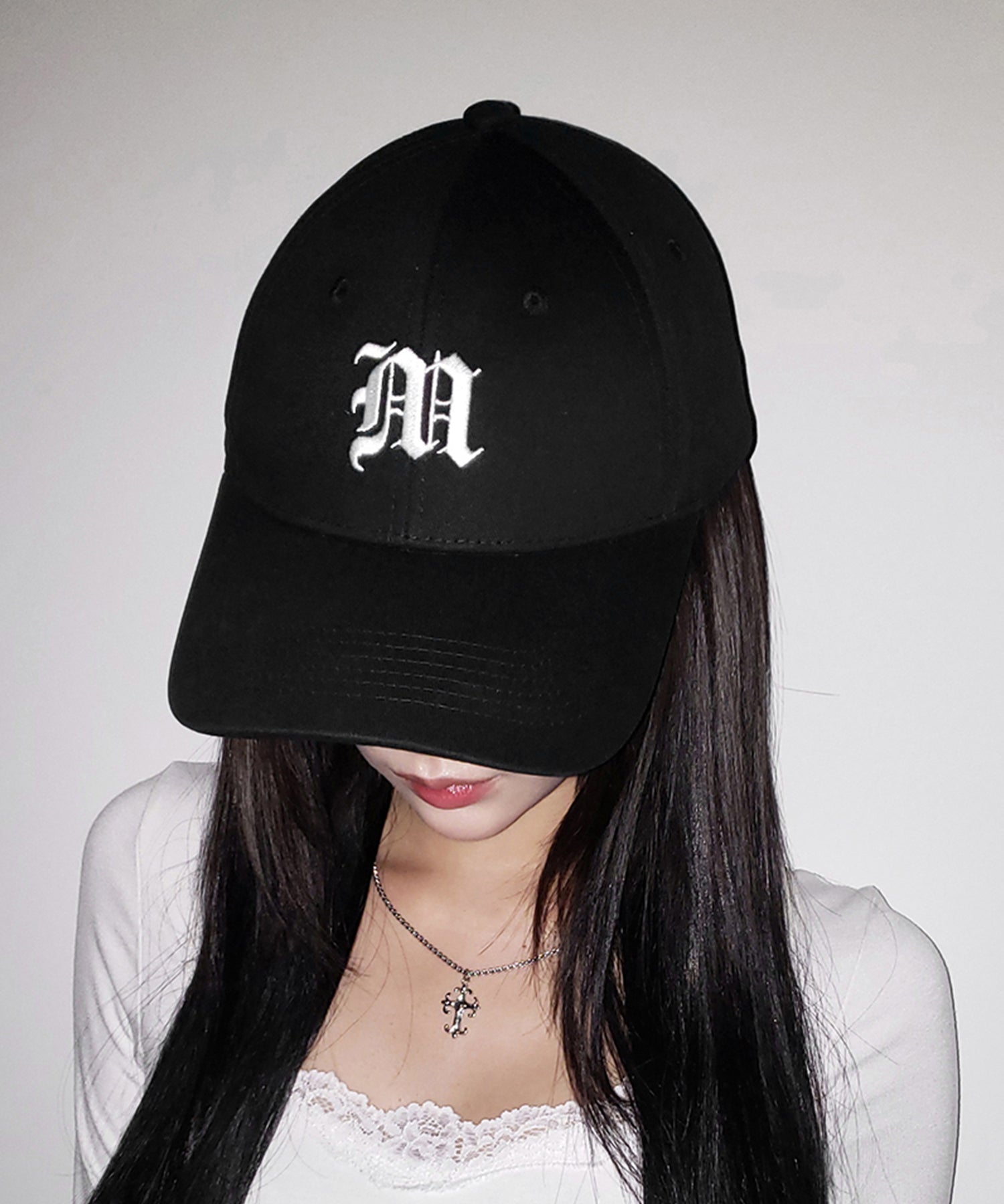 M&M ロゴ刺繍CAP M LOGO embroidery CAP ／ M LOGO 刺繍キャップ