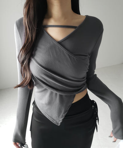 【 ３color 】ラインストラップギャザークロスレイヤードトップス ／ line strap gather cross layered Tops