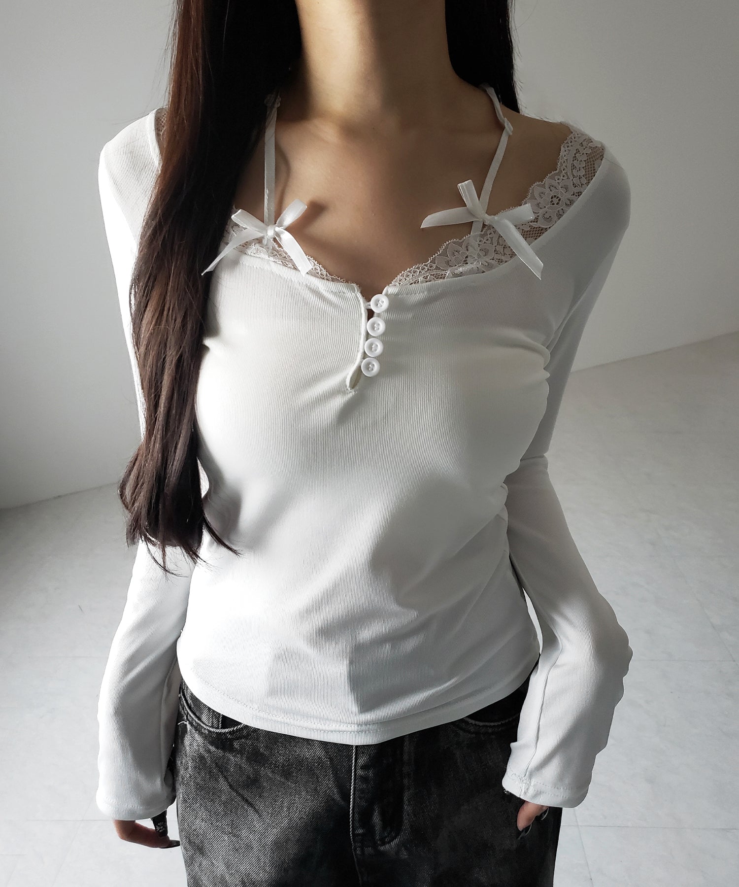 【 ２color 】ストラップダブルリボンレースカットソートップス ／ strap double ribbon lace cutsew tops