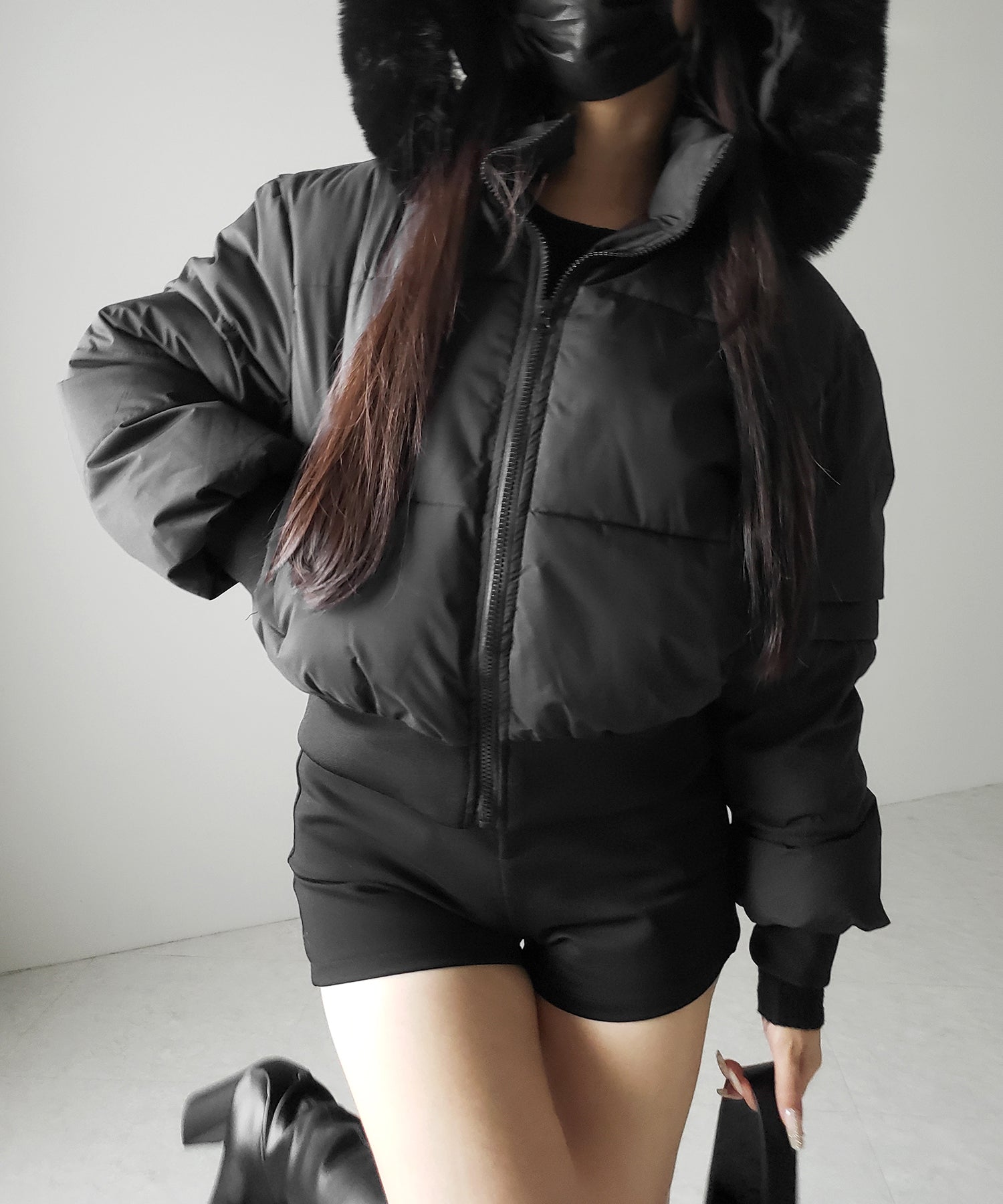 【 フード取り外し可能２ＷＡＹ 】フェイクファーフードショートダウンジャケット ／ 2WAY fake fur hoodie short down jacket