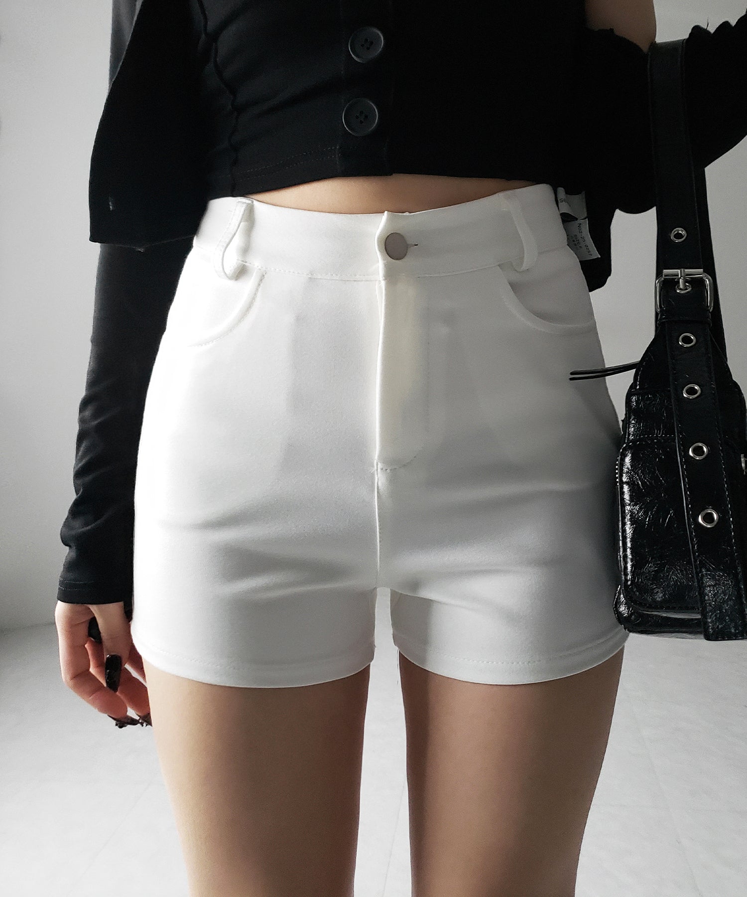 【 ２color ／４size 】ハイウエストタイトスパンショートパンツ ／ high waist tight span short pants