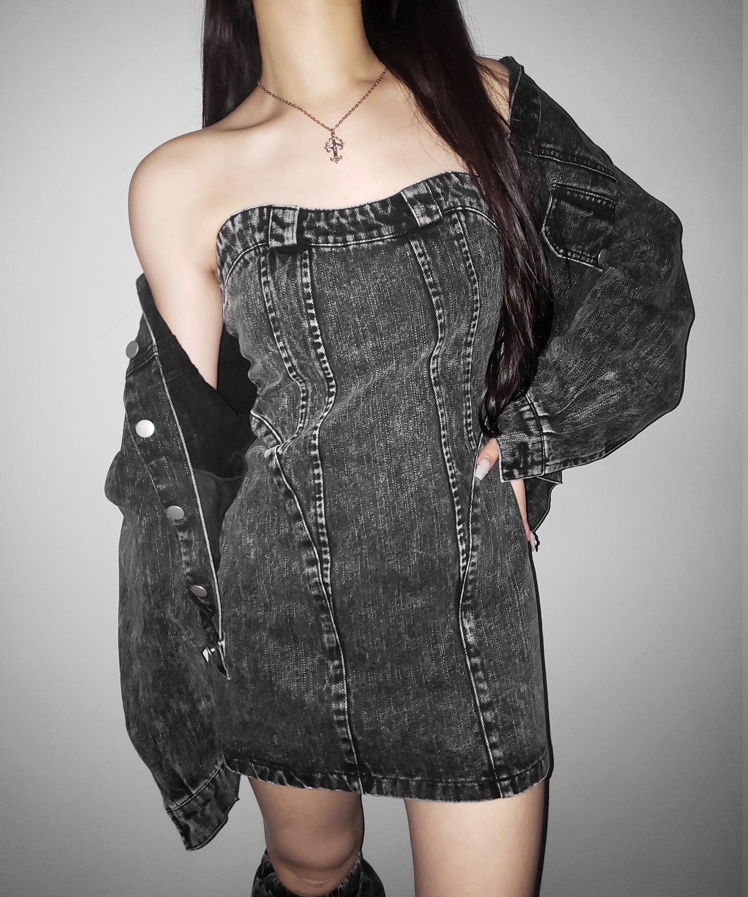 【 デニムセットアップ着用可能 】２WAYヴィンテージケミカルブリーチデニムベアミニワンピース ／ vintage chemical bleach denim bare mini onepiece