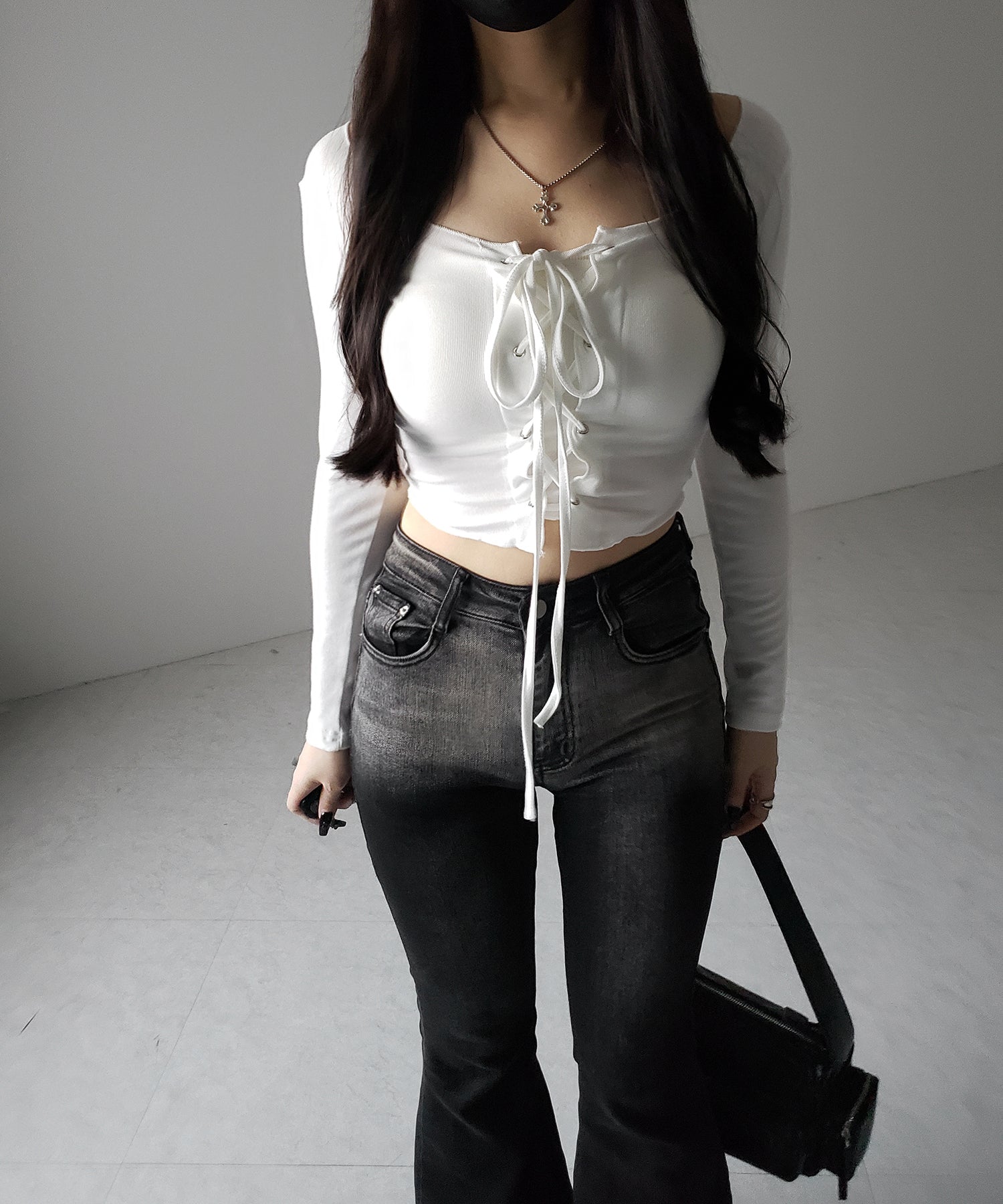 【 ３color 】レースアップフロントリボンショートスリムトップス ／ lace up front ribbon short slim tops