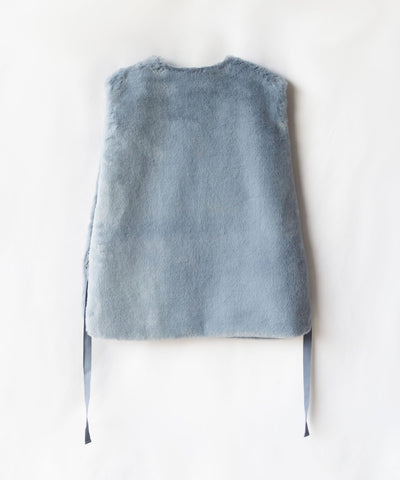 スムースタッチサイドスリットフェイクファーベスト