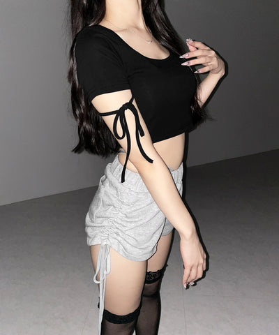 リボンスクエアネックタイトＴシャツ ／ ribbon square neck tight T-shirts