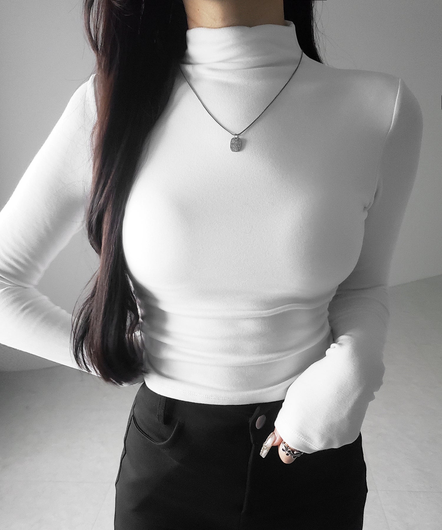 【 カップ付き ／ 裏起毛 】プチハイネックシャーリングショートカットソートップス