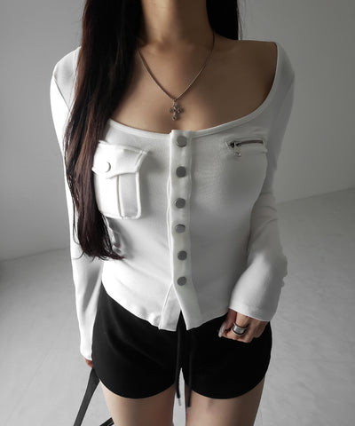 アウトポケットスクエアネック長袖スリムTシャツ ／Out pocket square neck long sleeve slim T-shirt