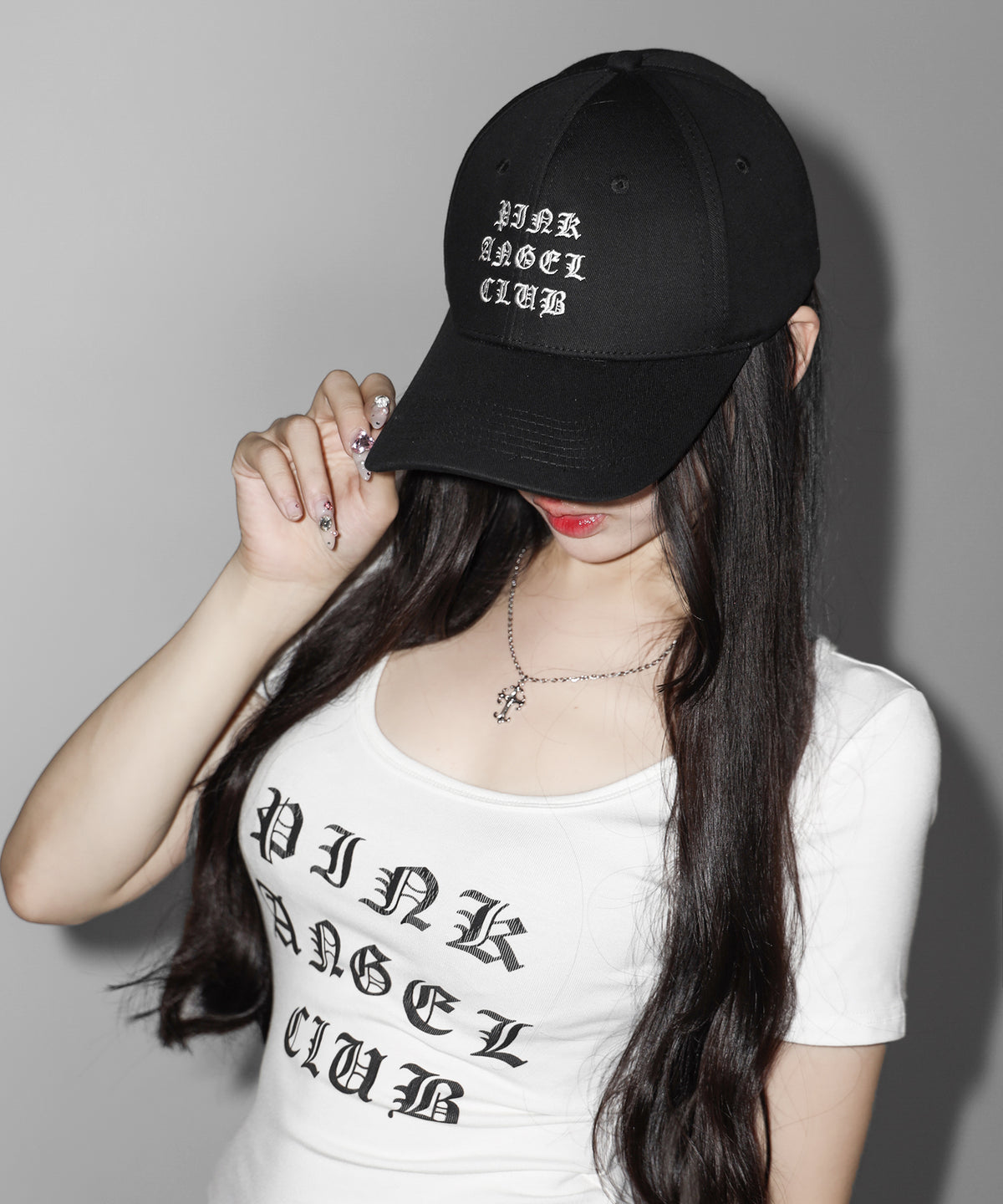 【 PINK ANGEL CLUB 】 GRUNGE LOGO embroidery CAP ／ グランジロゴ刺繍キャップ