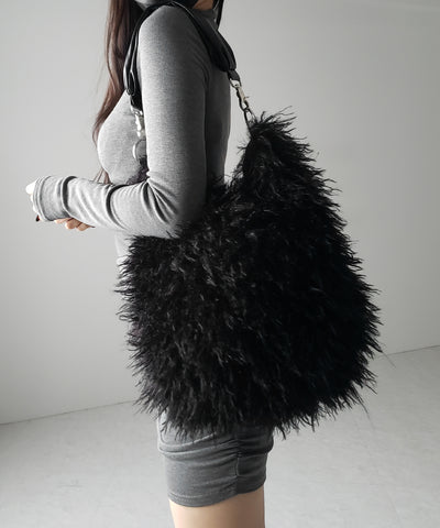 【 ショルダーストラップ付き２WAY 】バイカラーシャギーファーショルダーバッグ ／ bicolor shaggy fur shoulder bag
