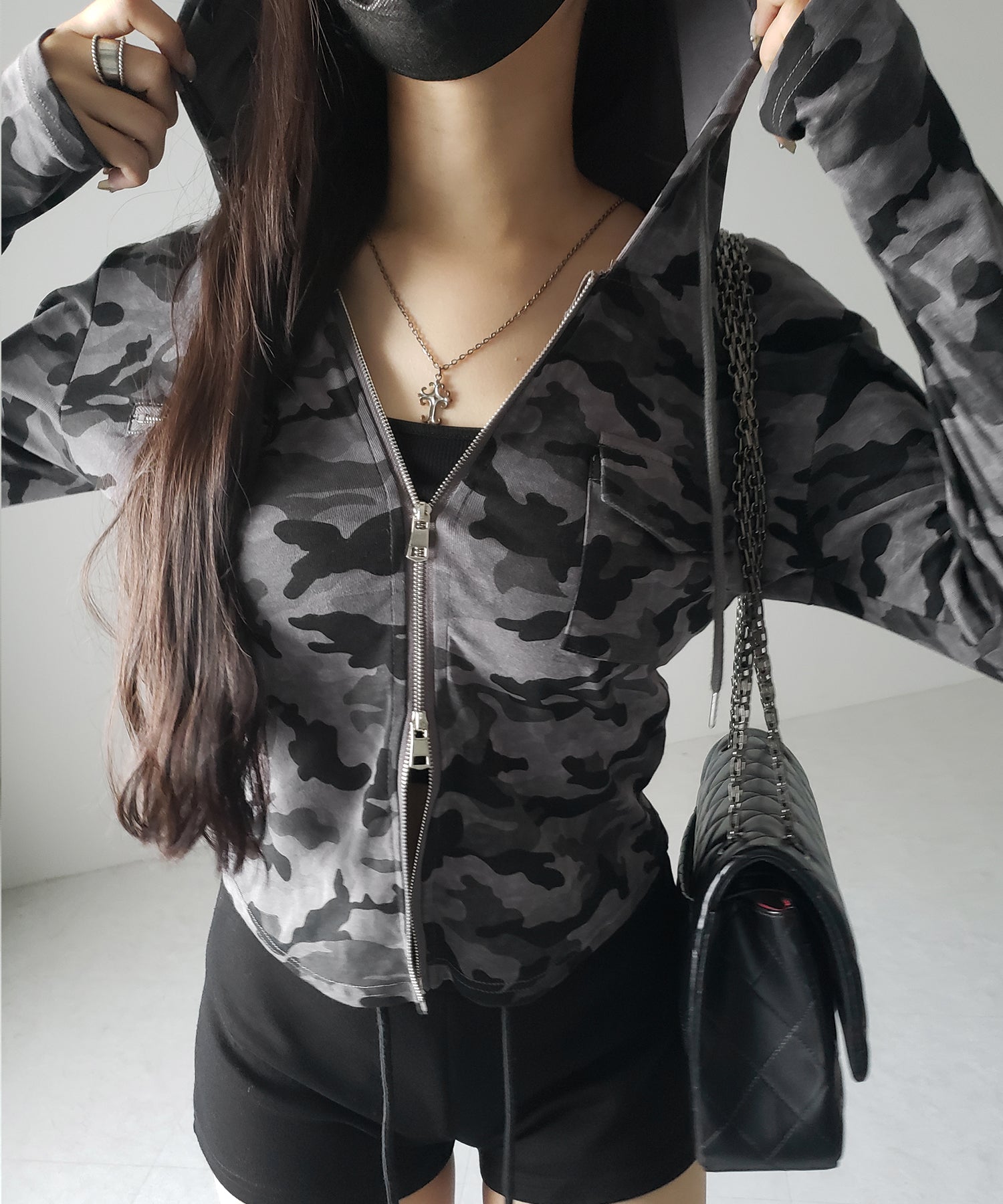 ヴィンテージカモフラダブルジップカットパーカー ／ vintage camouflage double zip cut hoodie