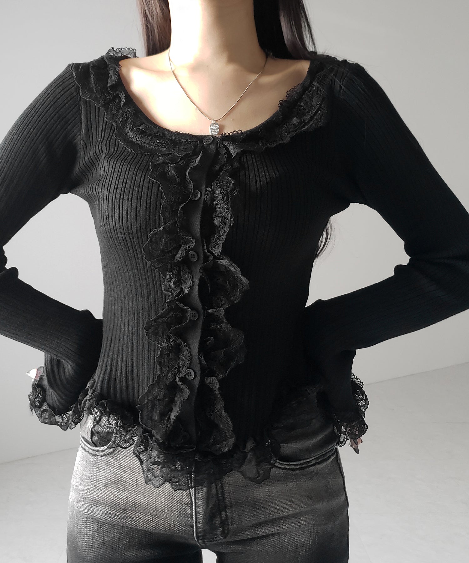 【 ３color 】レースフリルドッキングリブニットカーディガン ／ lace frill docking rib knit cardigan