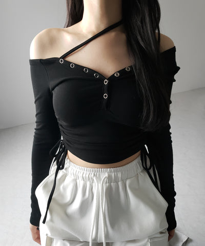 【 ２WAY ／ 裏起毛 】ナナメストラップスナップボタンシャーリングリボントップス ／ naname strap snap button shirring ribbon tops