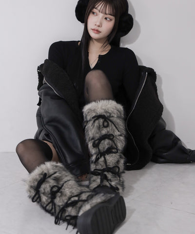 ボリュームフェイクファーレースアップロングブーツ ／ volume fake fur laceup long boots