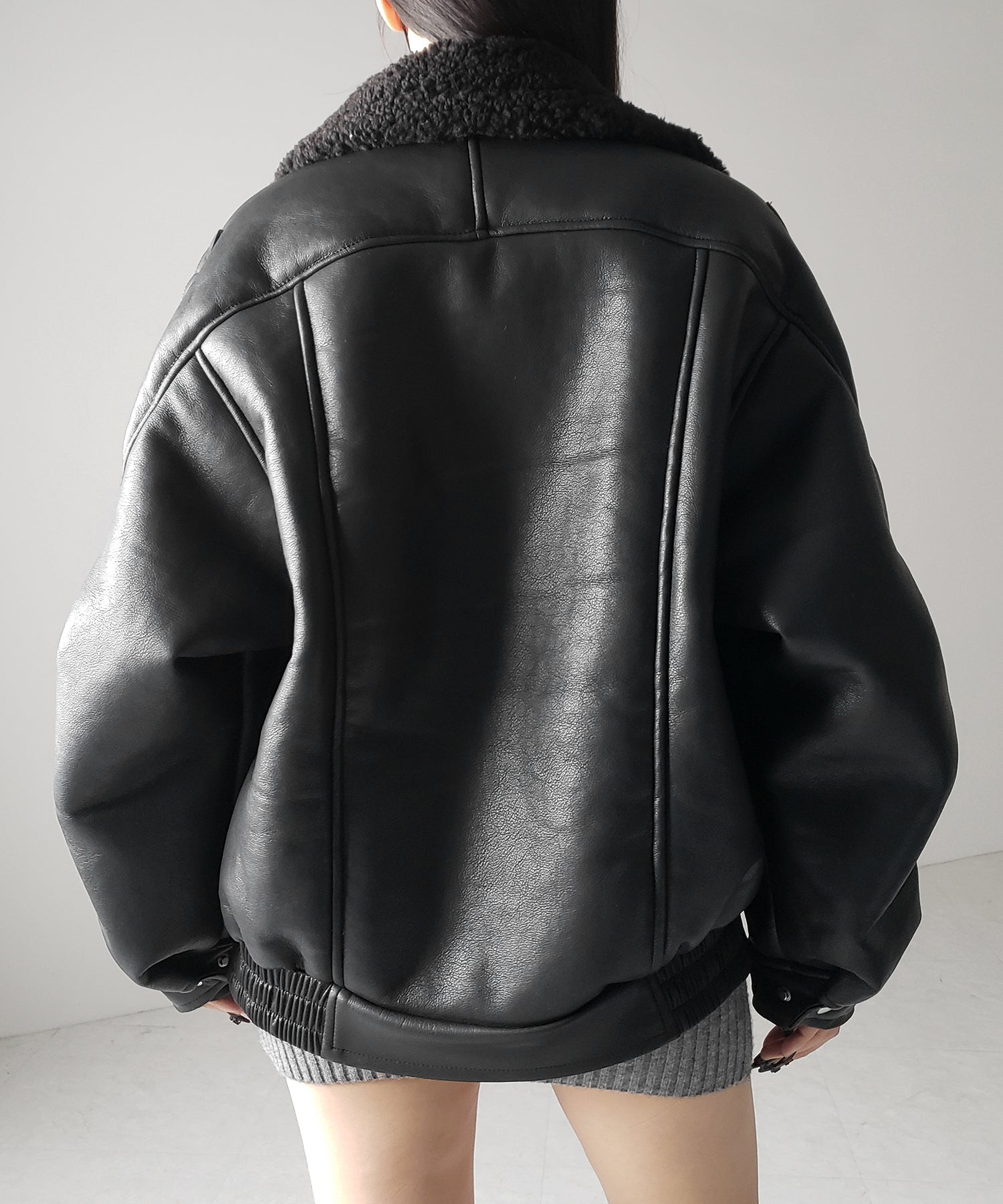 【 ２color 】フェイクレザーベルテッドボアムートンジャケット ／ fake leather belted boa mouton jacket