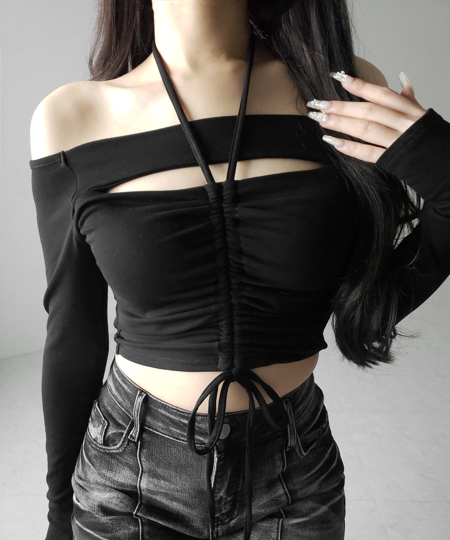 裏起毛カットアウトシャーリングぴちカットソートップス ／ urakimo cutout shirring pichi cutsew tops