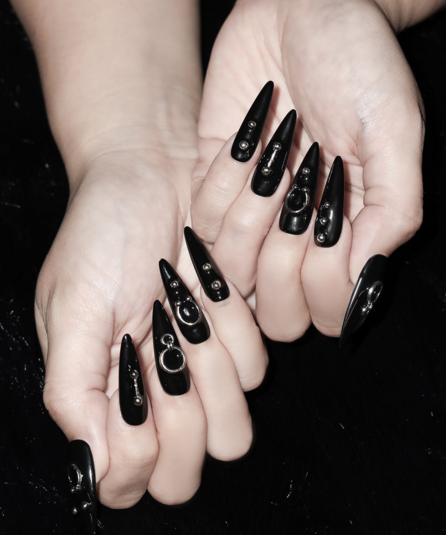 ボディピアスデザインロングネイルチップ ／ body pierce design long nail tips