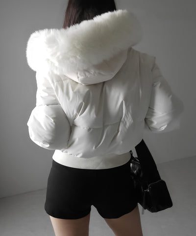 【 フード取り外し可能２ＷＡＹ 】フェイクファーフードショートダウンジャケット ／ 2WAY fake fur hoodie short down jacket