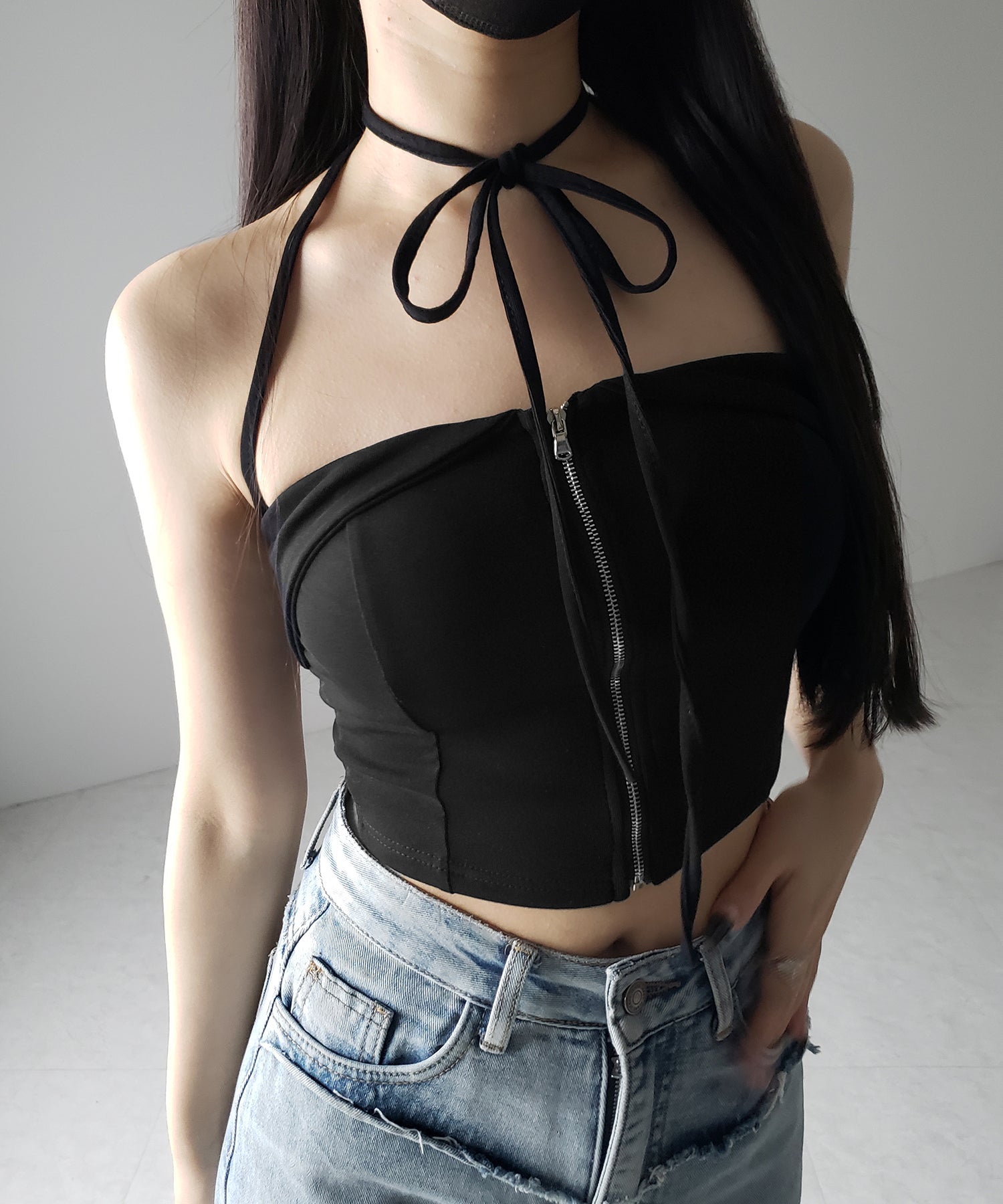 【 ２WAY／ カップ付 】ジップアップクロスストラップリボンベアトップス ／ zip up cross strap ribbon bare tops
