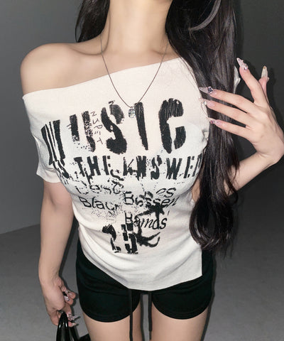グランジロゴプリント半袖スリムニットトップス ／ grunge logo print shortsleeve slim knit tops