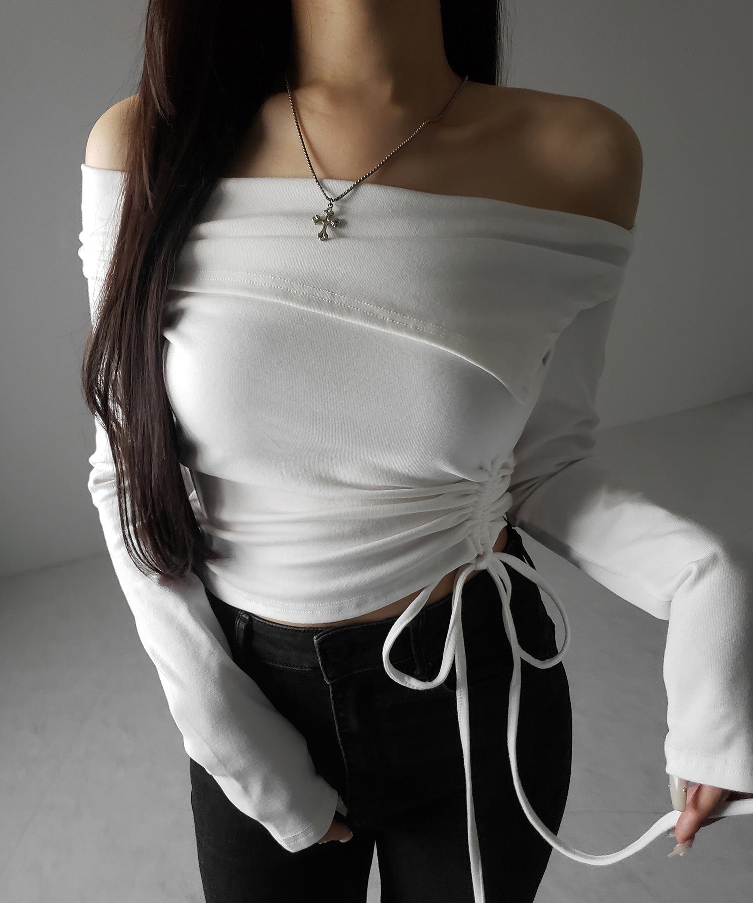 シャーリングリボンショートオフショルカットソートップス ／ shirring ribbon short off shoulder cutsew tops