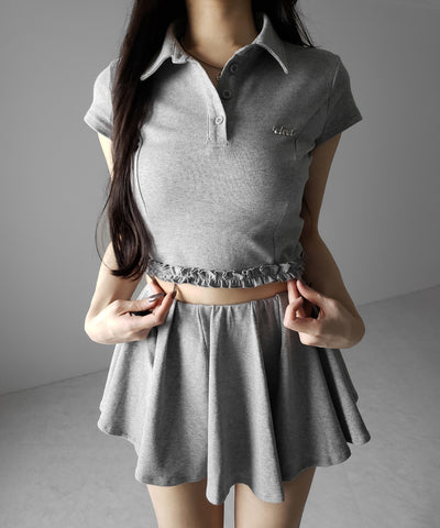 【 セットアップ 】ロゴプレート半袖トップス＋フレアミニスカパン SET ／( SETUP ) logo plate short sleeve tops + flared mini skirt pants