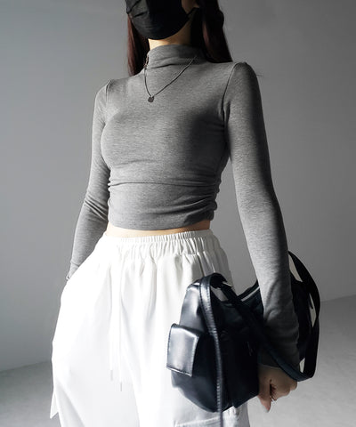 【 カップ付き ／ 裏起毛 】プチハイネックシャーリングショートカットソートップス