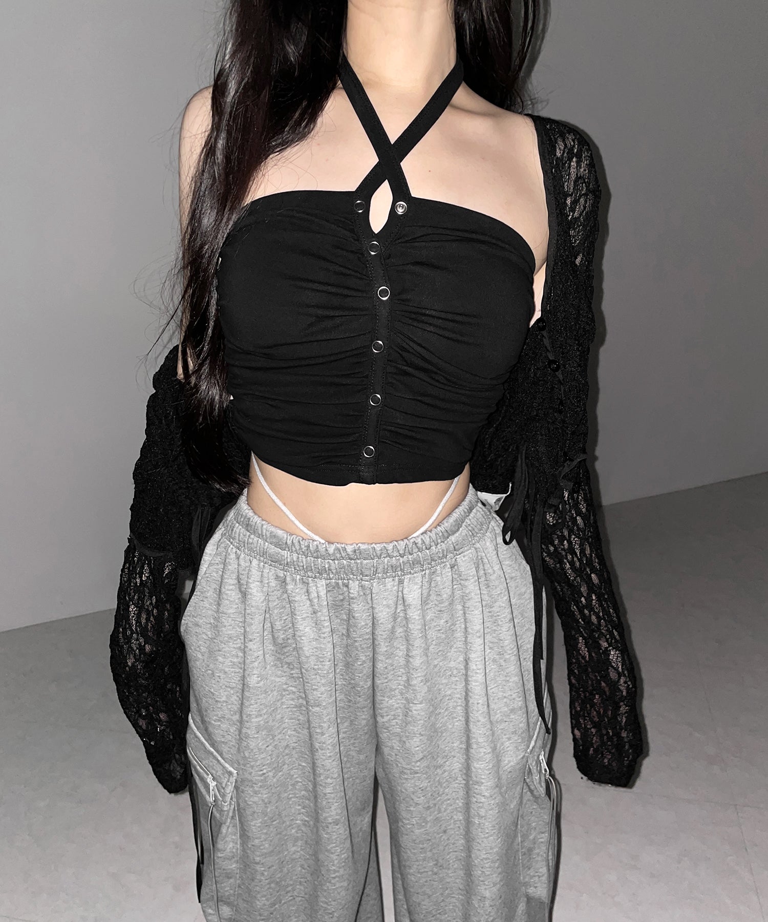 ホルターネックスナップボタンギャザーベアトップ ／ halter neck snap button gathered bare top