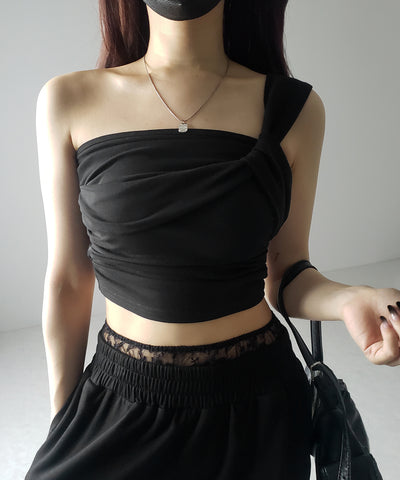 【 カップ付き 】ワンショルアシンメトリーショートキャミソール ／ one shoulder asymmetry short camisole
