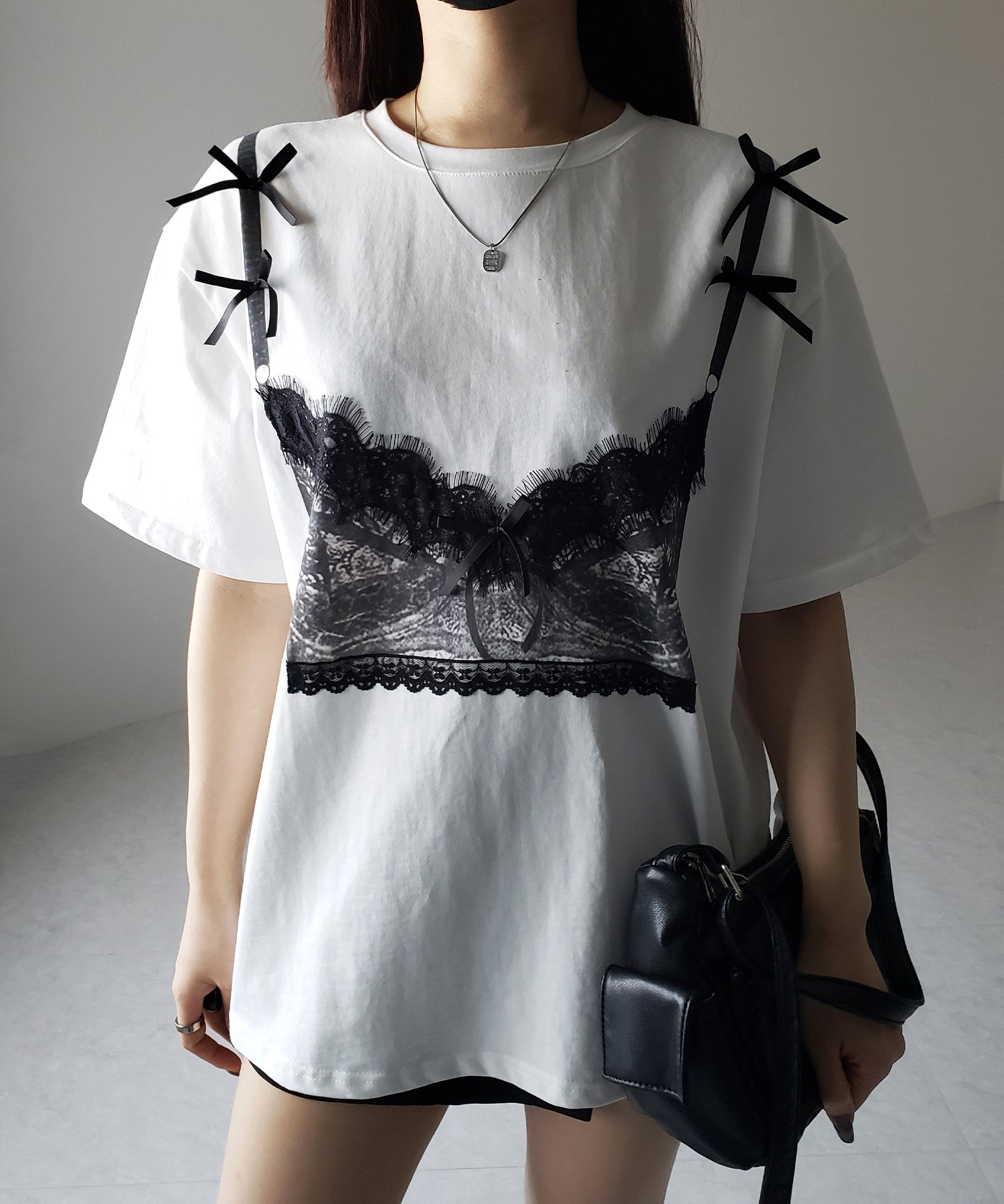 【 ２color 】レースリボンビスチェ半袖オーバーＴシャツ ／ Lace ribbon bustier short sleeve over T-shirt