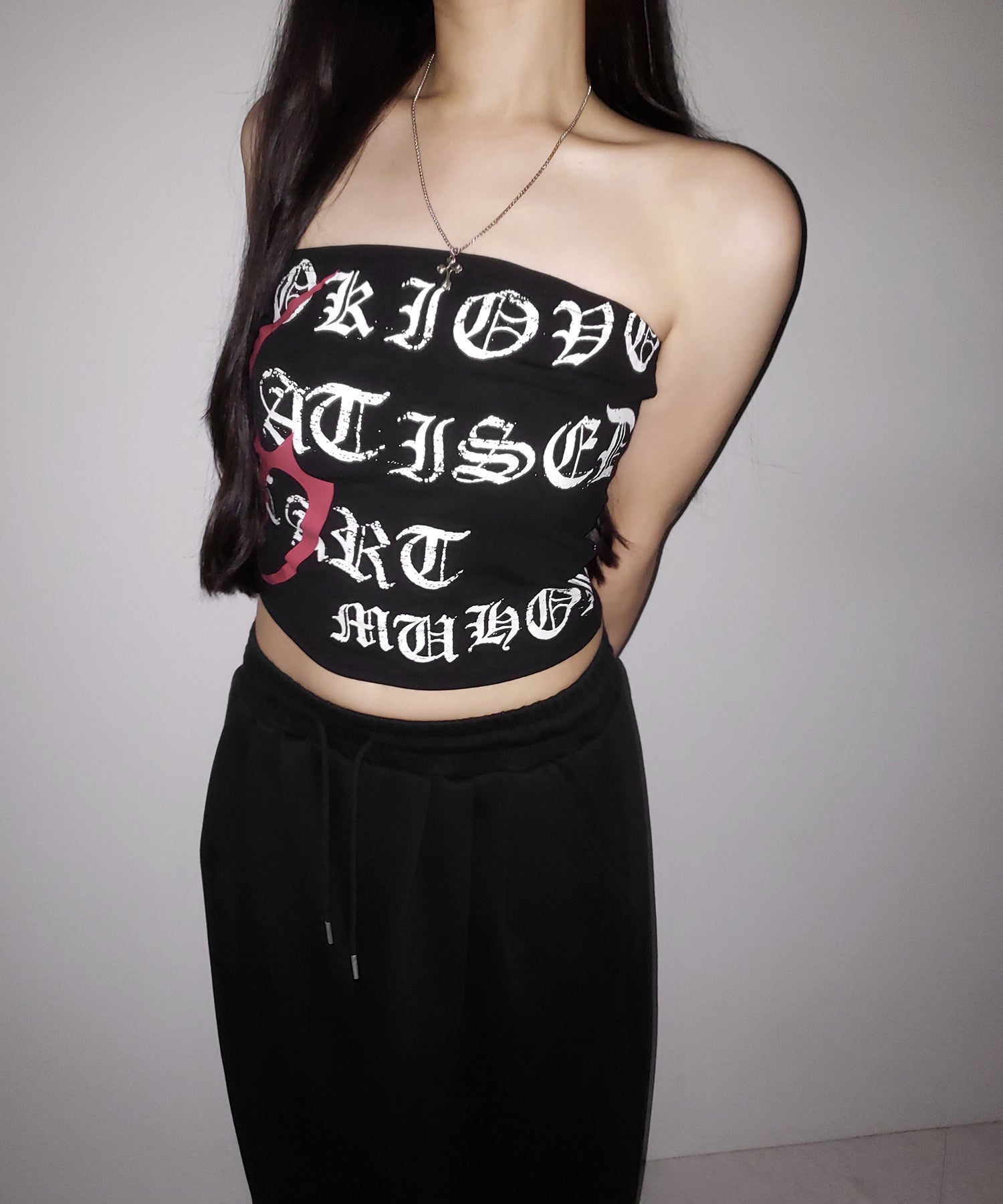 グランジロゴチューブベアトップ ／ grunge logo tube bare top