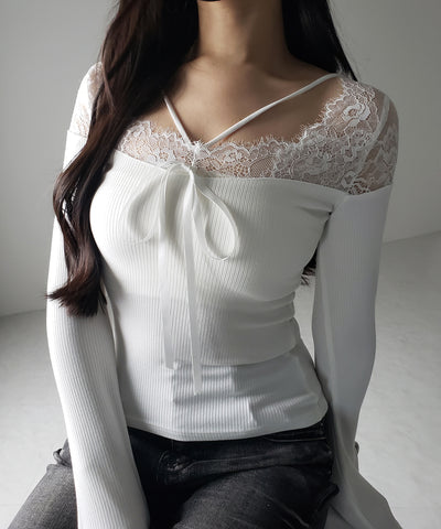 【 ２color 】クロスストラップレース切替リブトップス ／ cross strap lace switching ribbed tops