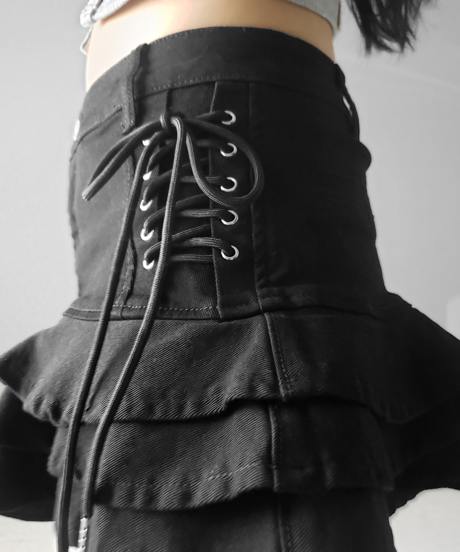 【 インパン裏地付 】レースアップブラックフリルミニスカート ／ laceup black frill mini skirt