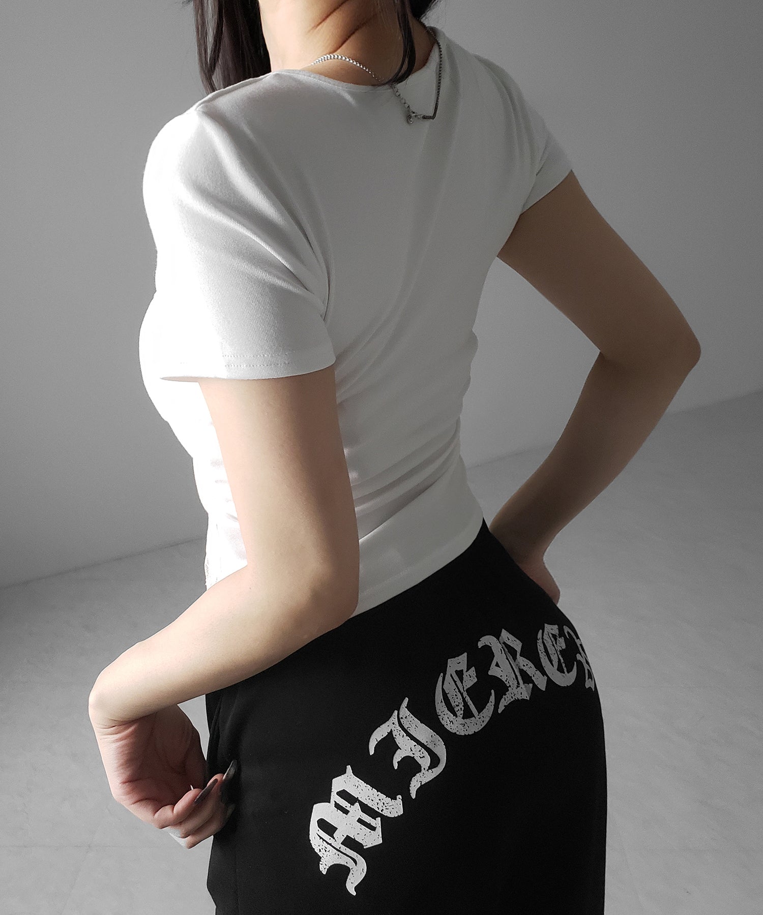 レースレイヤードヘンリーネックスクエア半袖Ｔシャツ ／ lace layered henley neck square short sleeve T-shirt