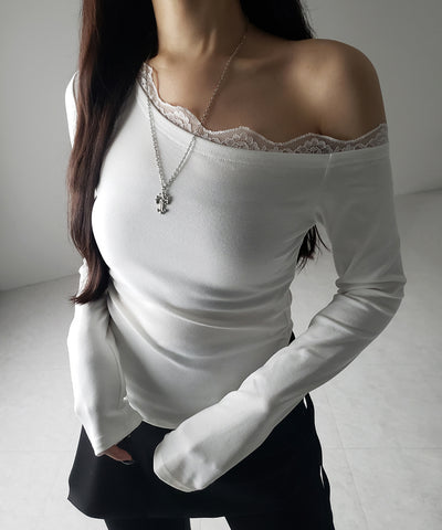 【 ２color 】ワンショルダーレースポイントスリムカットソートップス ／ one shoulder lace point slim cutsew tops