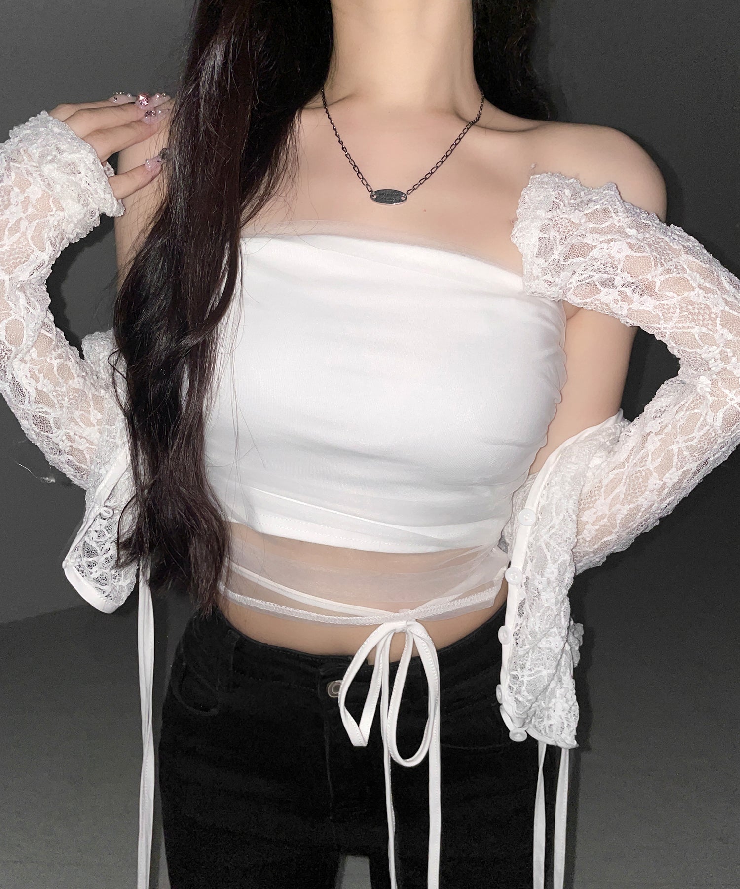 ウエストクロスチュールドッキングベアトップ ／ waist cross tulle docking bare top